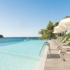 **** Hotel Crvena Luka Croatie