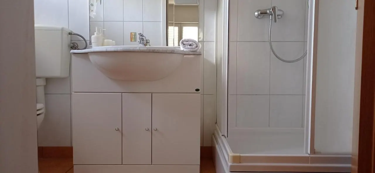 Guest house Apartmani Barisic Trogir